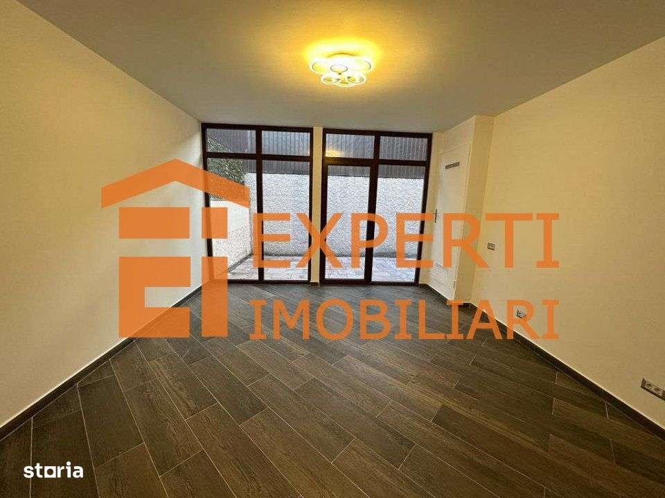 Casa 7 camere situata in zona FALEZA NORD- REYNA - Imagine principală: 5/19