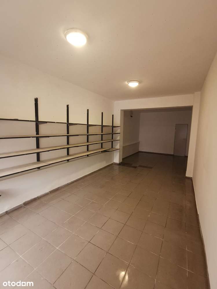 Lokal 41 m² w Lubaniu – bez czynszu, idealny pod usługi,biuro,gabinet!-3