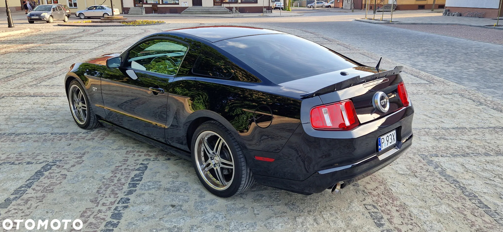 Ford Mustang 4.6 V8 GT Premium - 4