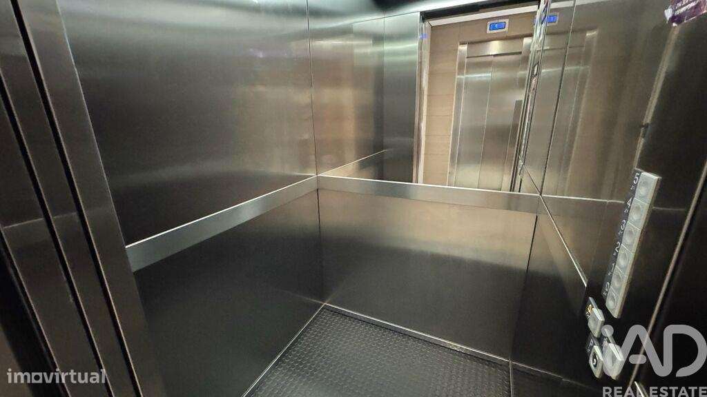 Apartamento T3 em São Sebastião de 188 m2 - Grande imagem: 4/26