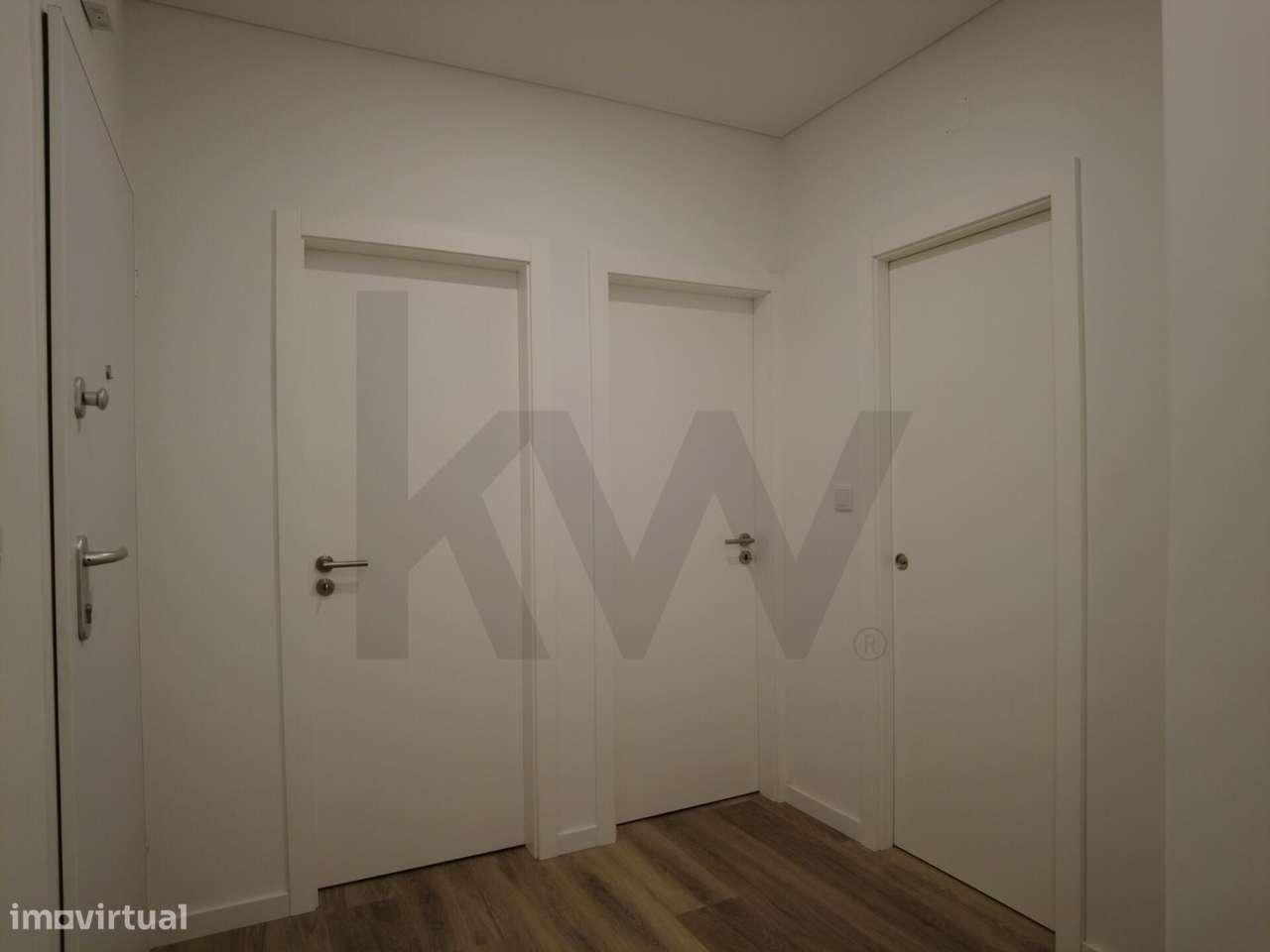 Apartamento T2, remodelado, Barreiro-4