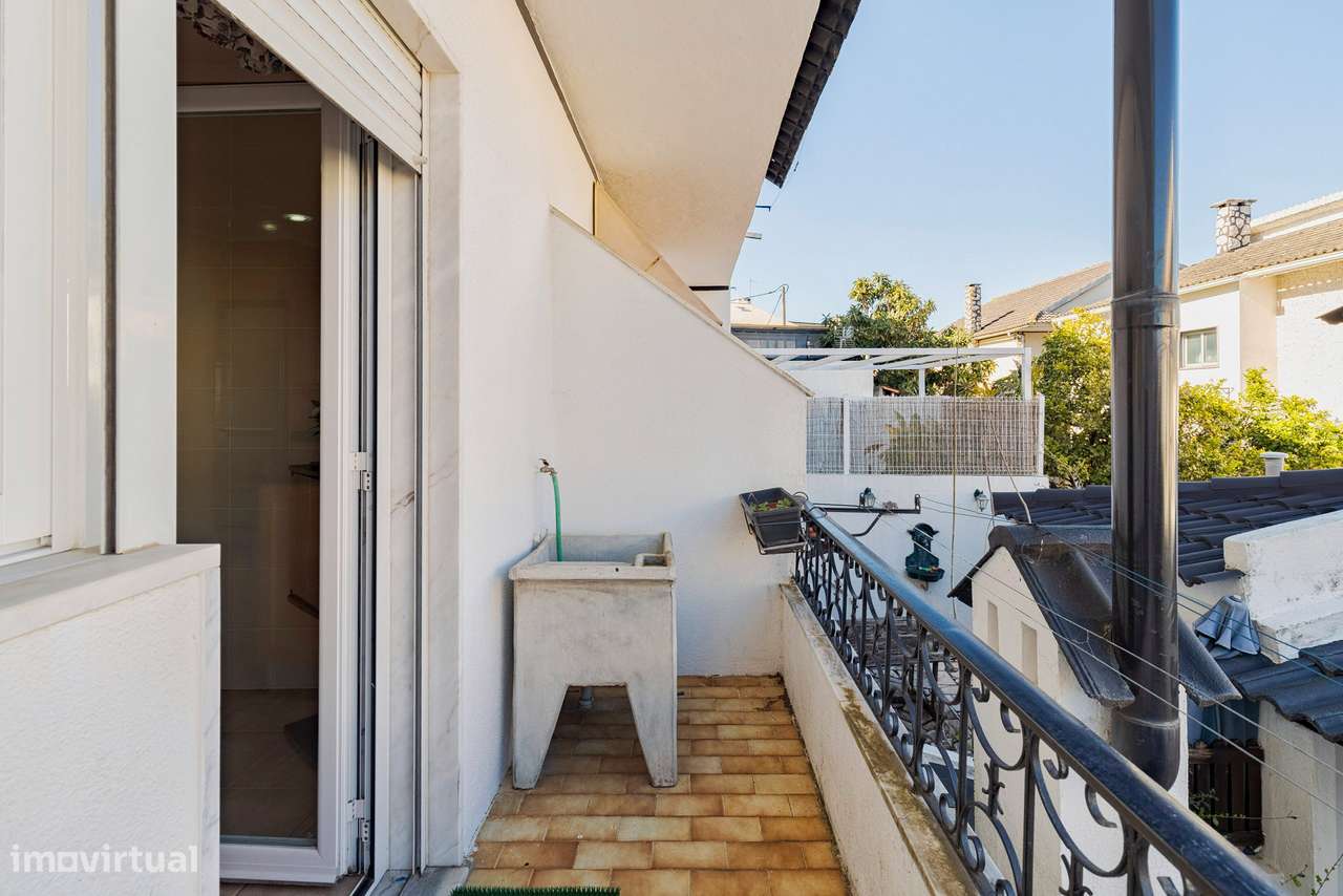 VALE MILHAÇOS - Moradia T3-8