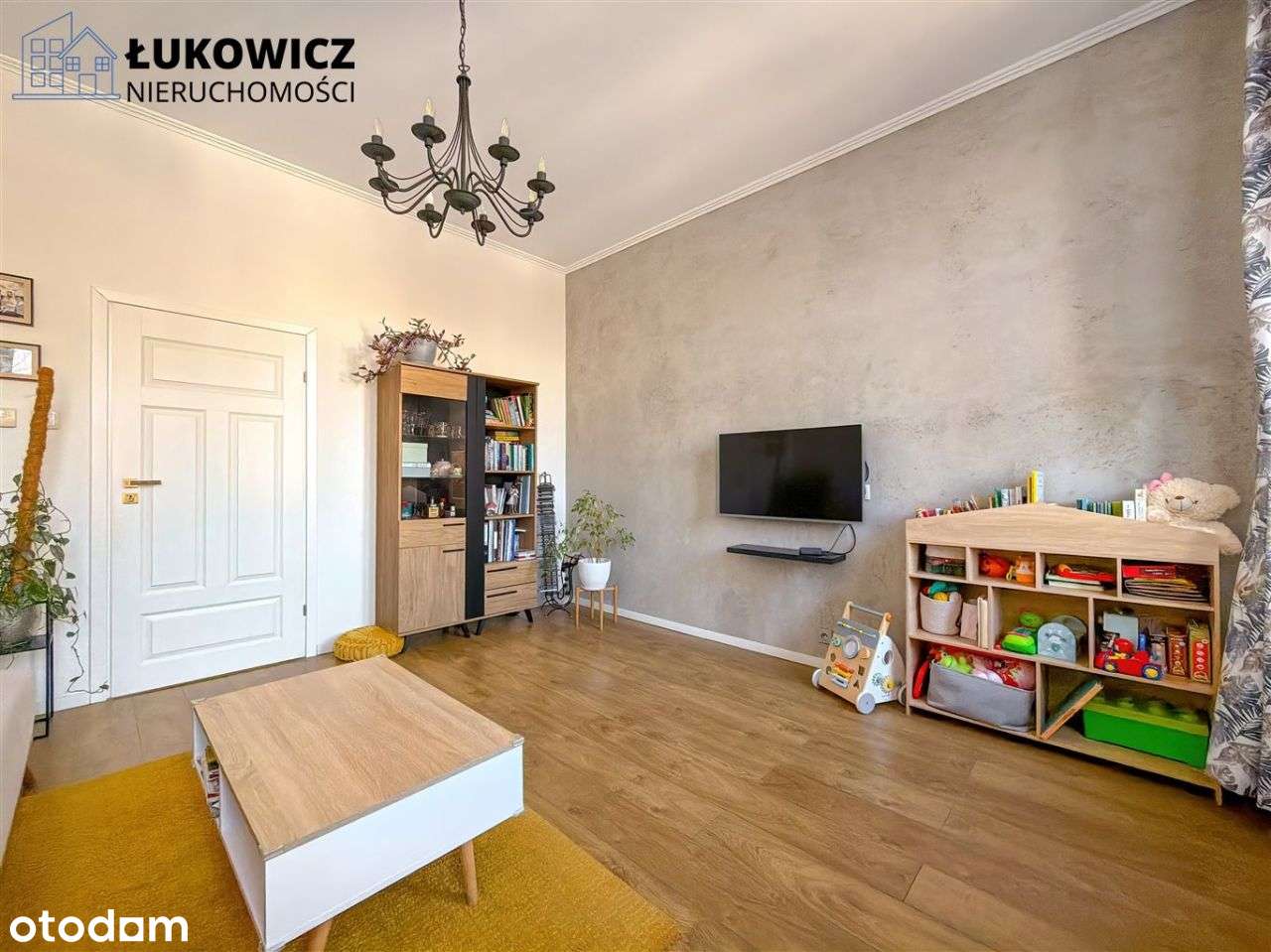 2-pokojowe mieszkanie w bielskiej kamienicy!-9