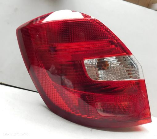 Lampa lewa tył SKODA FABIA II - 1