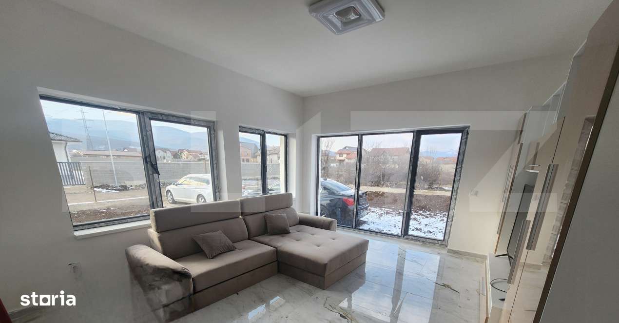 Casa individuala cu 3 camere,700 mp teren, zona Kaufland-Cetate - Imagine principală: 4/10