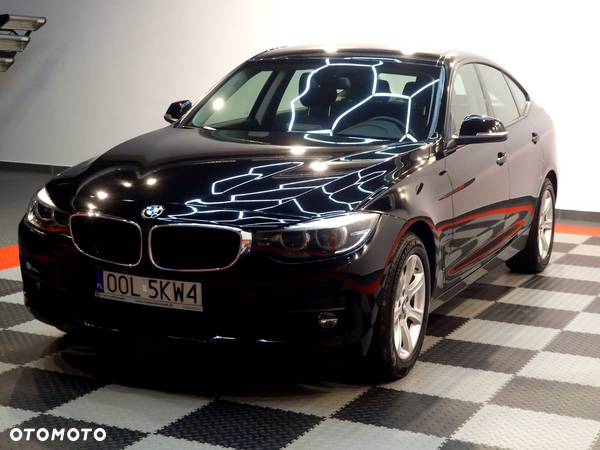 BMW 3GT 320i - 2