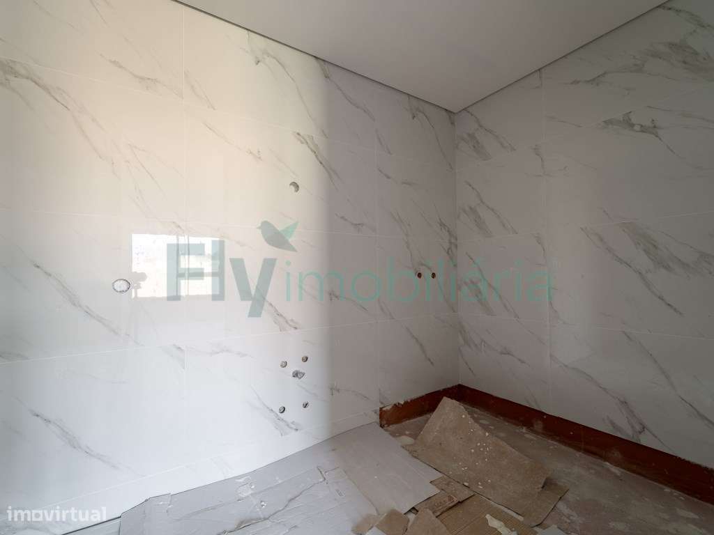 Apartamento T3 com excelente áreas em Lousada-22