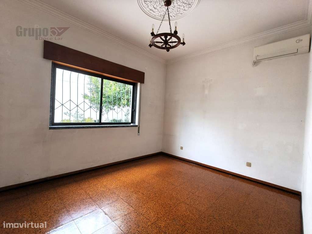 Fantástica Moradia Isolada T3 com Sótão, Cave e Churrasqueira em Qu...-6