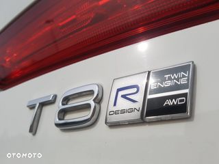 Volvo XC 60 T8 AWD Plug-In Hybrid R-Design