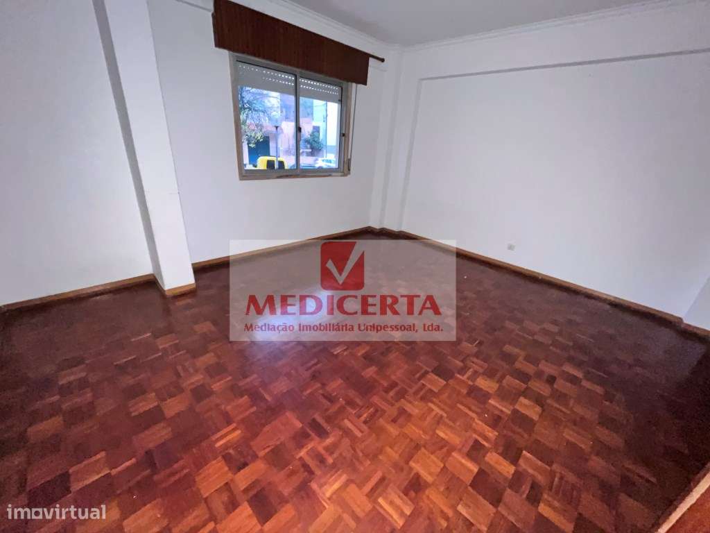 T1 Agualva-Cacém - Perto do LIDL-12