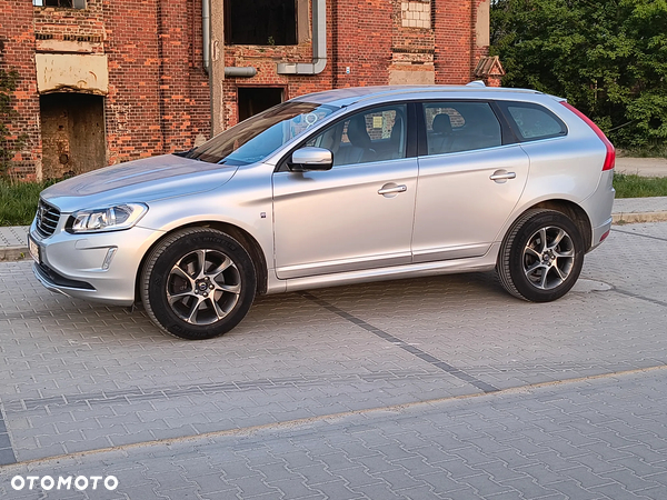 Volvo XC 60 D4 AWD Ocean Race - 22