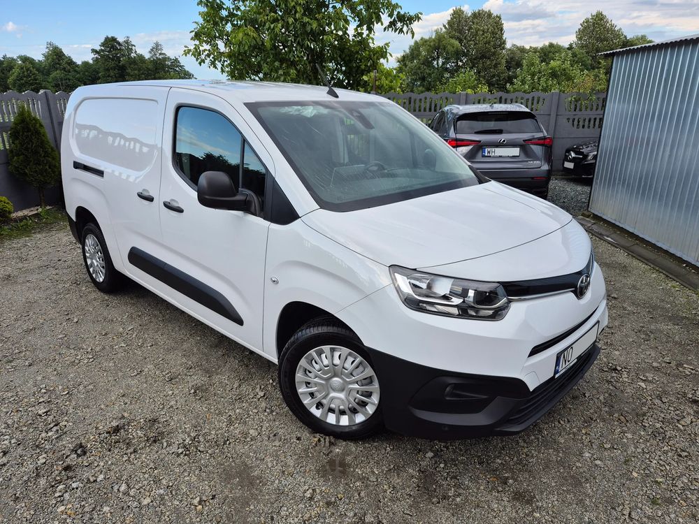 Toyota Proace City 2023
