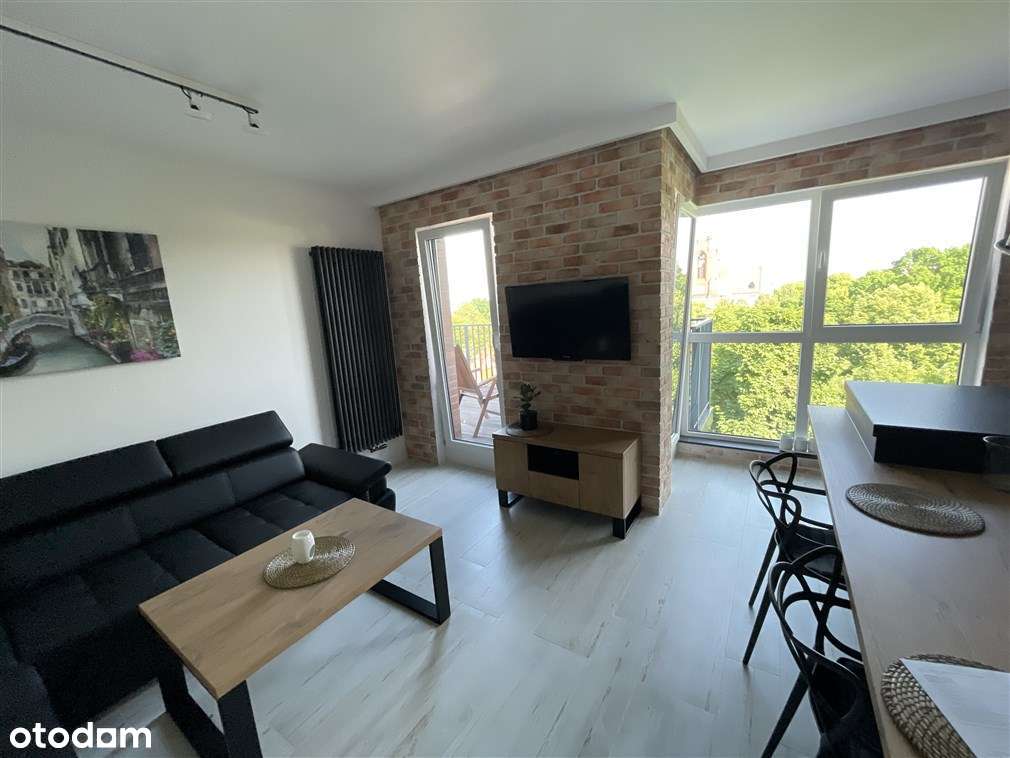 Luksusowy apartament z 2 komórkami i 2 garażami, Ogrody Królowej Bony-4