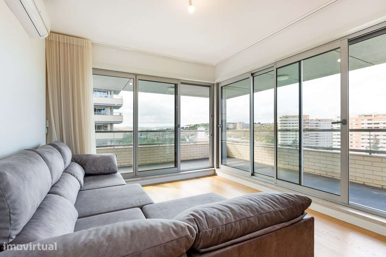 T3 para Arrendamento – Largo Gerard Castello-Lopes | Localização privi - Grande imagem: 2/36