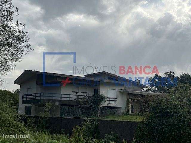 MORADIA T5 + ARMAZEM V . N . FAMALICÃO - Grande imagem: 4/23