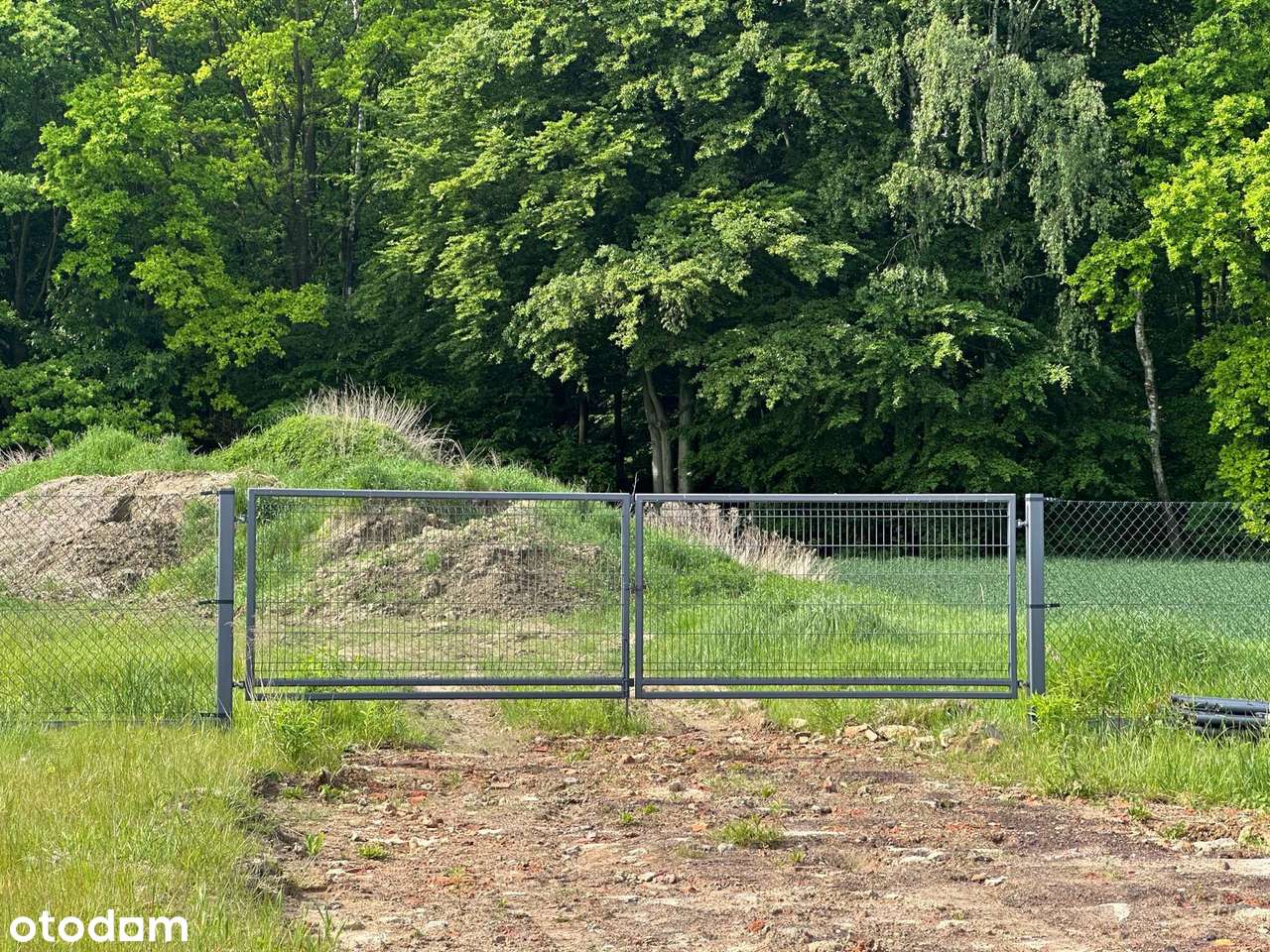 TEREN INWESTYCYJNY 6000 m² Z GOTOWYM BUDYNKIEM-13