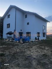 Casa de vanzare, Berchez - Imagine principală: 2/8