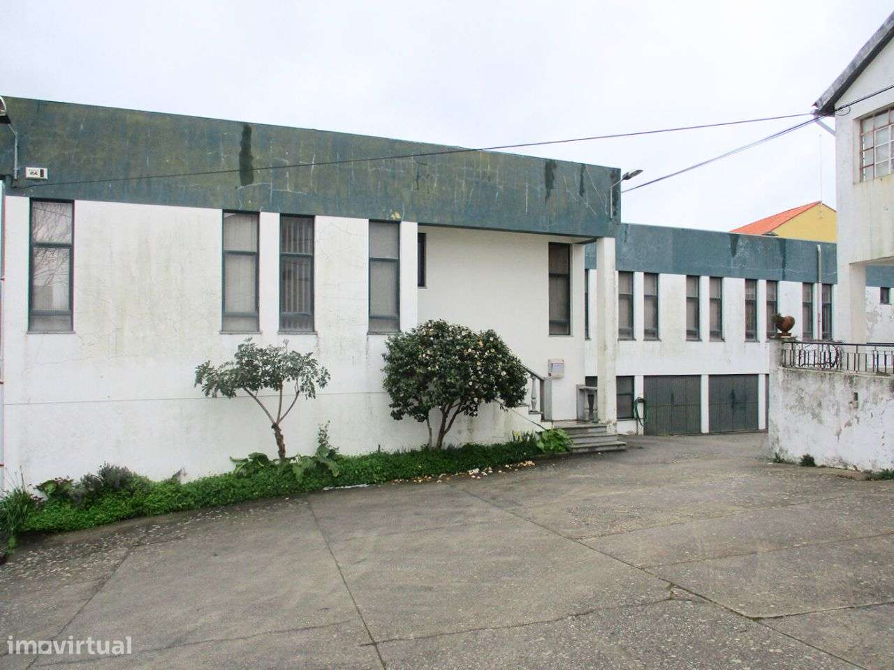 Fábrica / Armazém / Indústria - Grande imagem: 2/16