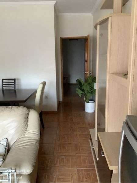 T1 Mobilado  Azurem - Proximo do centro- Disponível dia 6 - Grande imagem: 4/10