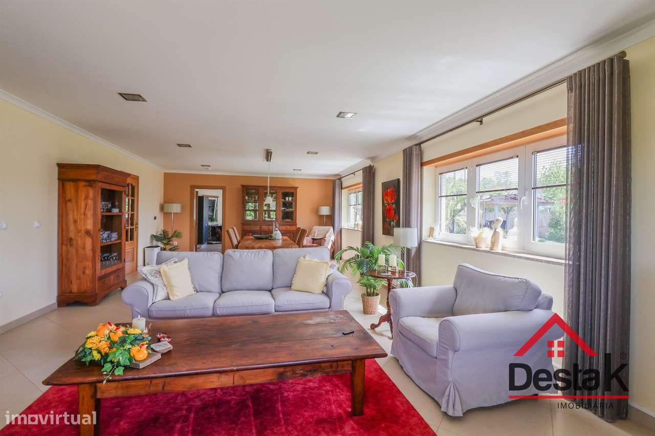 Fantástica Moradia isolada V4 em Lordosa, Viseu-14