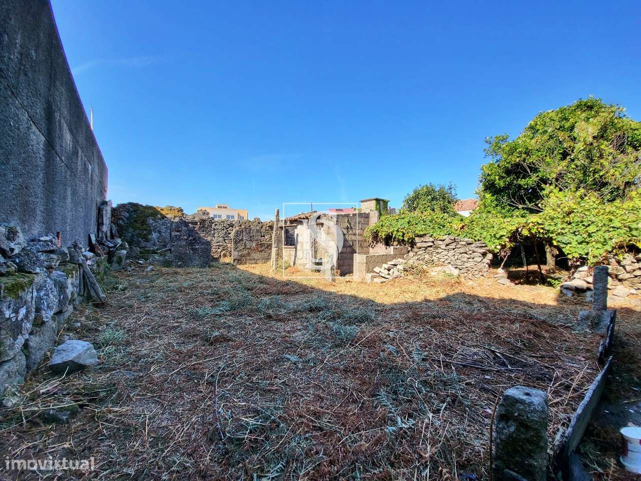 Terreno com PIP Aprovado perto ao Polo Universitário-26