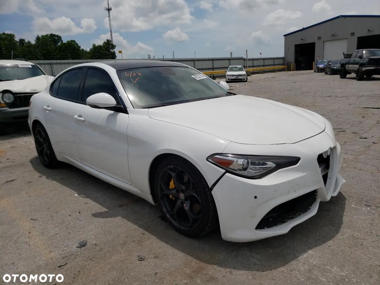 Alfa Romeo Giulia - 1