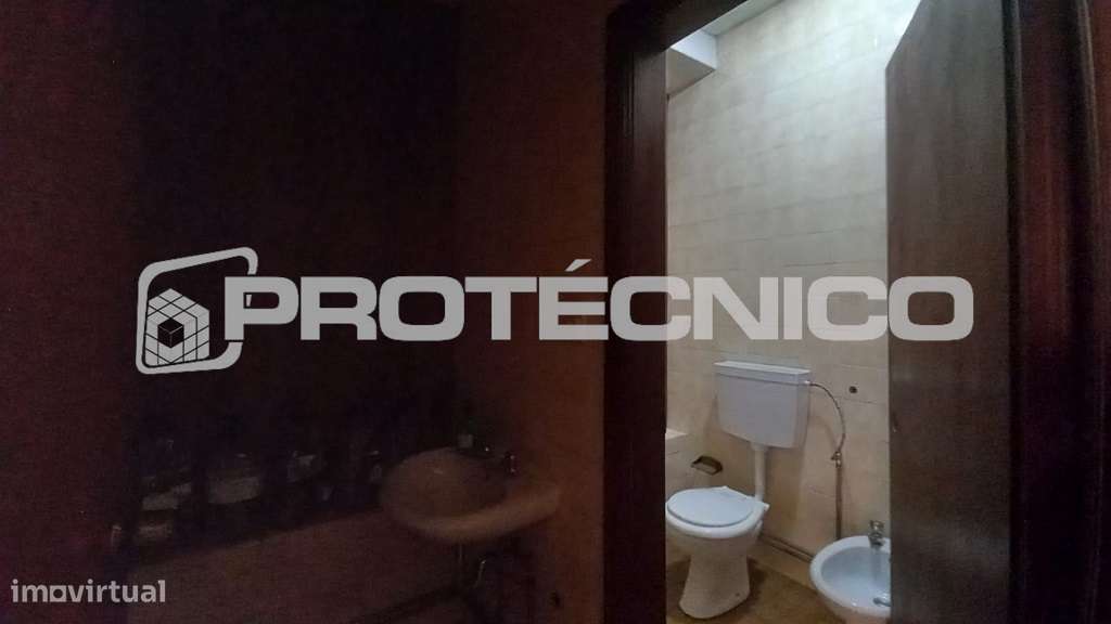 Armazém Industrial - 16.500m2 - Centro País-19