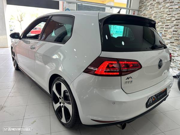 VW Golf 2.0 TSi GTi Performance - 27