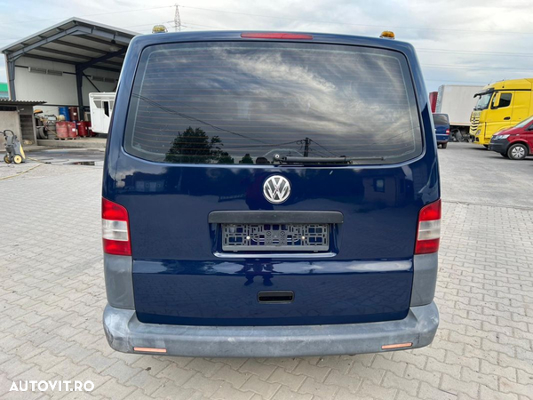 Volkswagen Transporter - 15