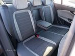 Fiat Tipo Sedan 1.3 M-Jet Lounge J17 - 28