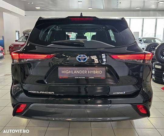 Toyota Highlander 2.5 L Hybrid Dynamic Force 248CP Exclusiive Metallic - 5