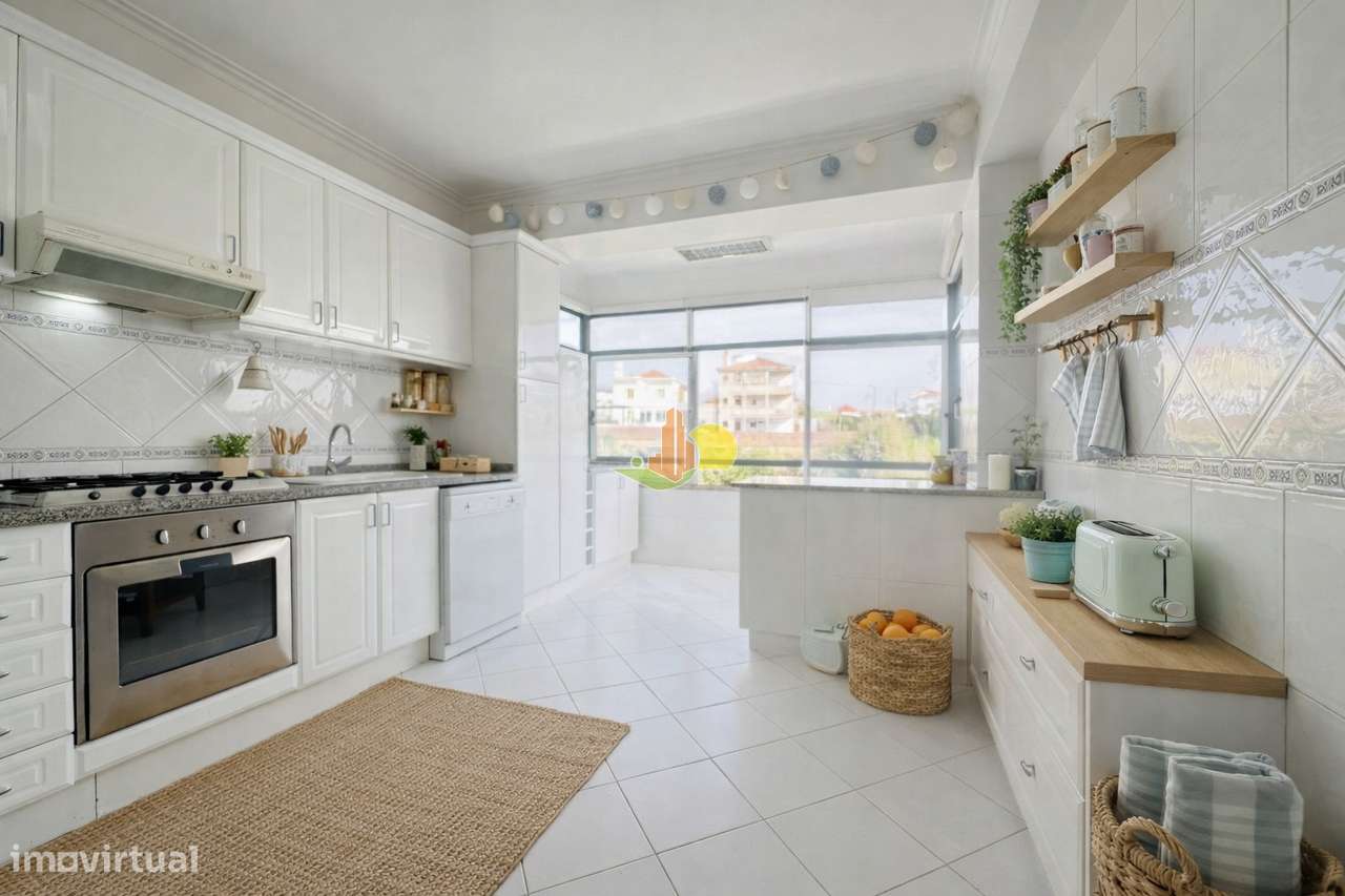 T2 Com Garagem e Arrumo - Abadias! - Grande imagem: 4/30