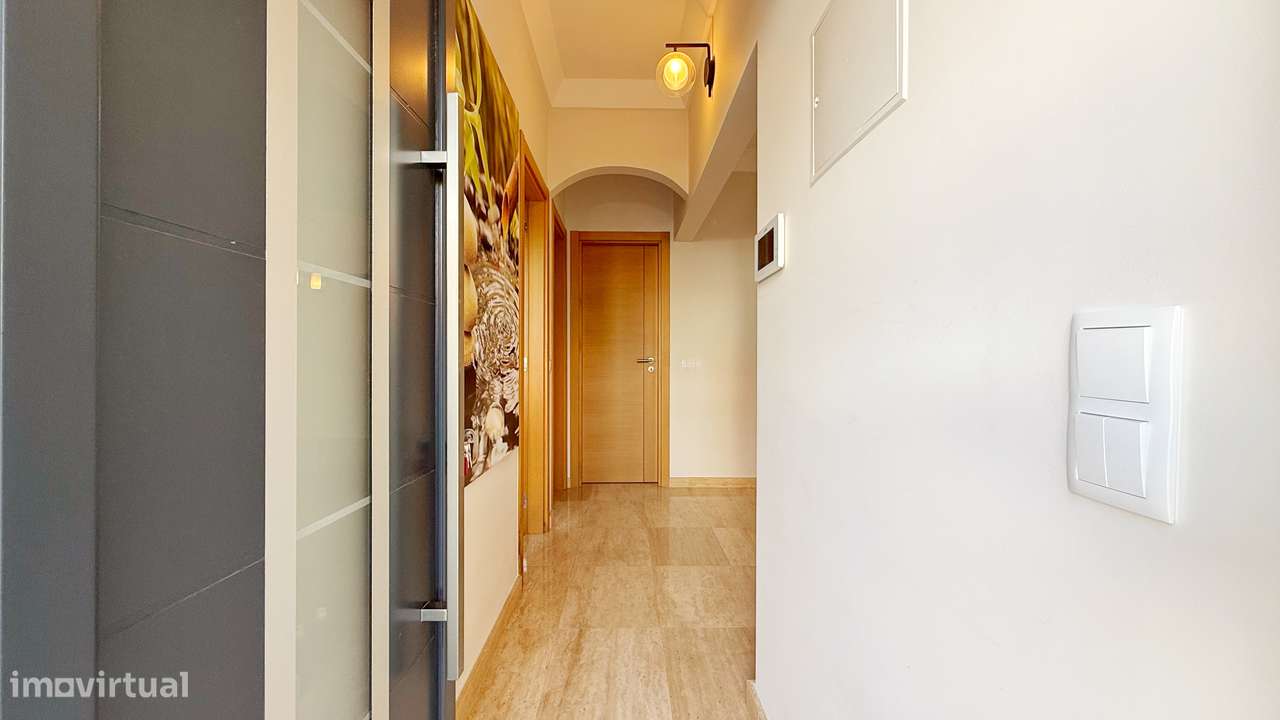 Moradia IsoladaT1+1 Totalmente Remodelada -Charneca da Caparica-33