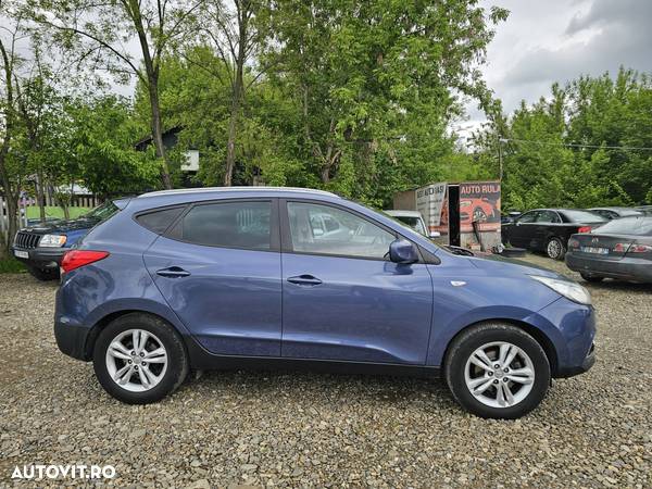 Hyundai ix35 1.7 CRDI 2WD Comfort - 28