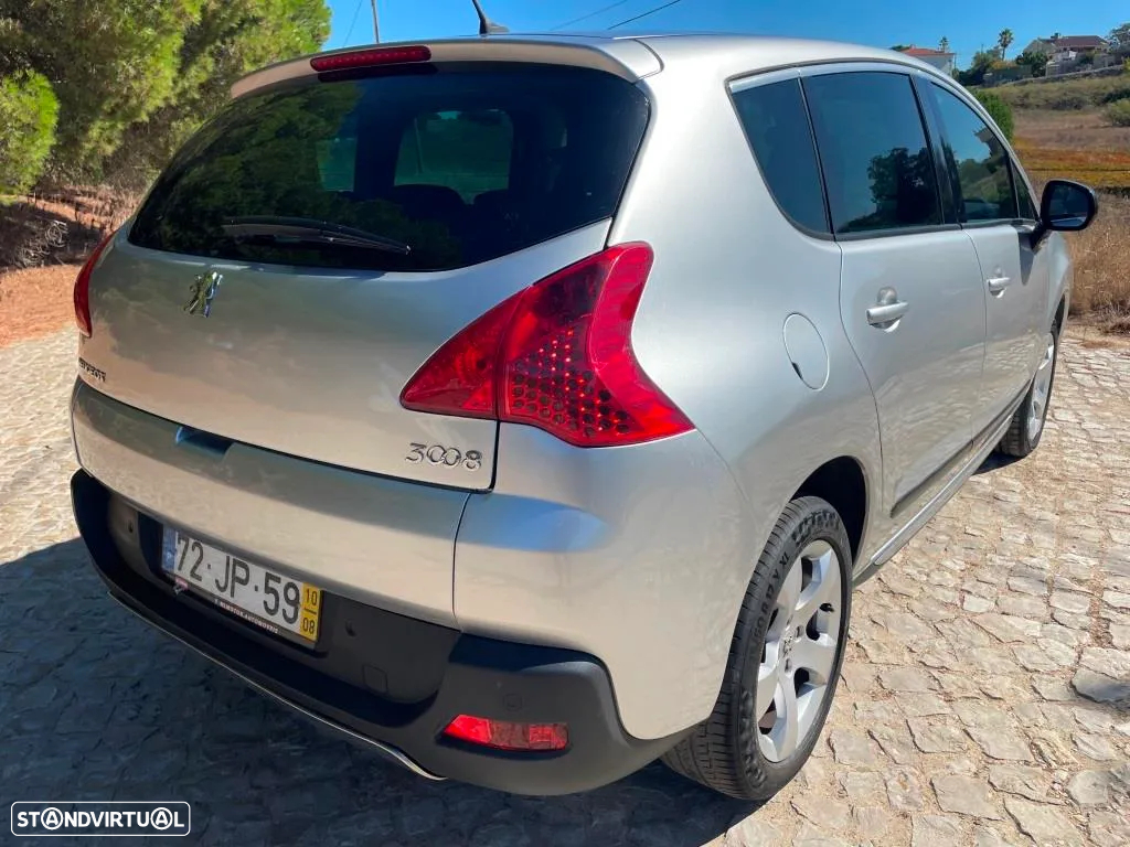 Peugeot 3008 1.6 HDi Sport CMP6 - 22