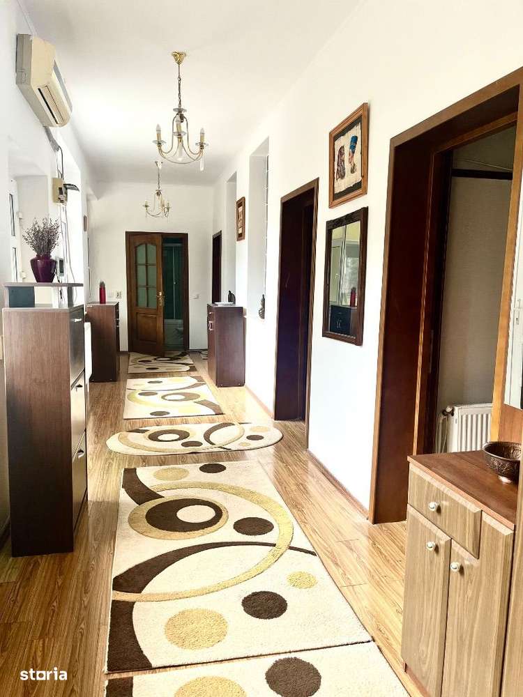 Vila Ultracentrală complet mobilată - utilată-1