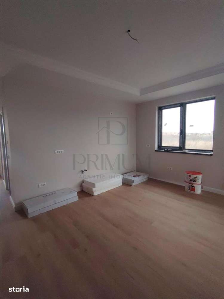 Duplex pe parter - mansardabil -  zona linistita - toate utilitatile - Imagine principală: 4/7