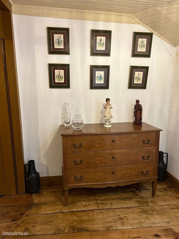 Moradia T3 com quintal em Castelo Branco, Mogadouro-15