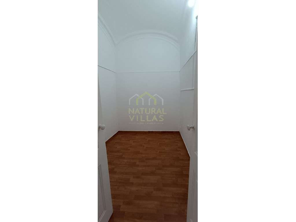 Gabinete no Centro Histórico e Baixa de Olhão - Grande imagem: 4/5