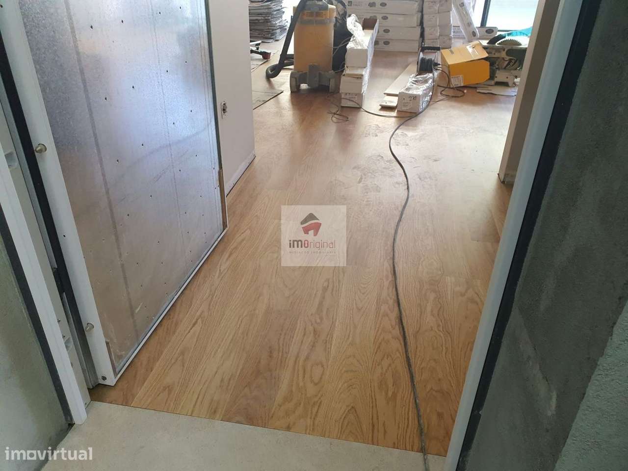 Novo T2+Office Terraço 2 Lug. Garagem a par, arrumo, Madalena-3