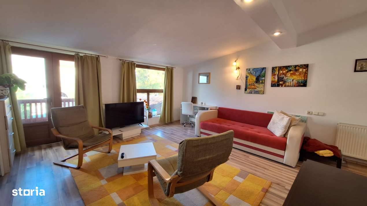 Casa cuplata pe 2 niveluri, localizare Ultra Centrala Zona Piata Uniri-1