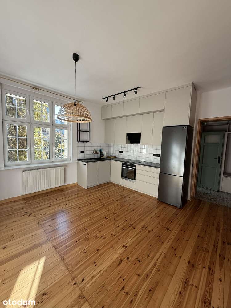 PEREŁKA 57m2 mieszkanie w kamienicy, 57m2, miejsce postojowe, piwnica