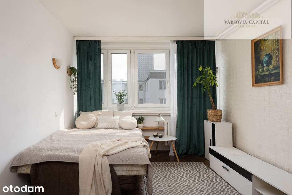 20 m kawalerka ścisłe centrum metro Świętokrzyska!-2