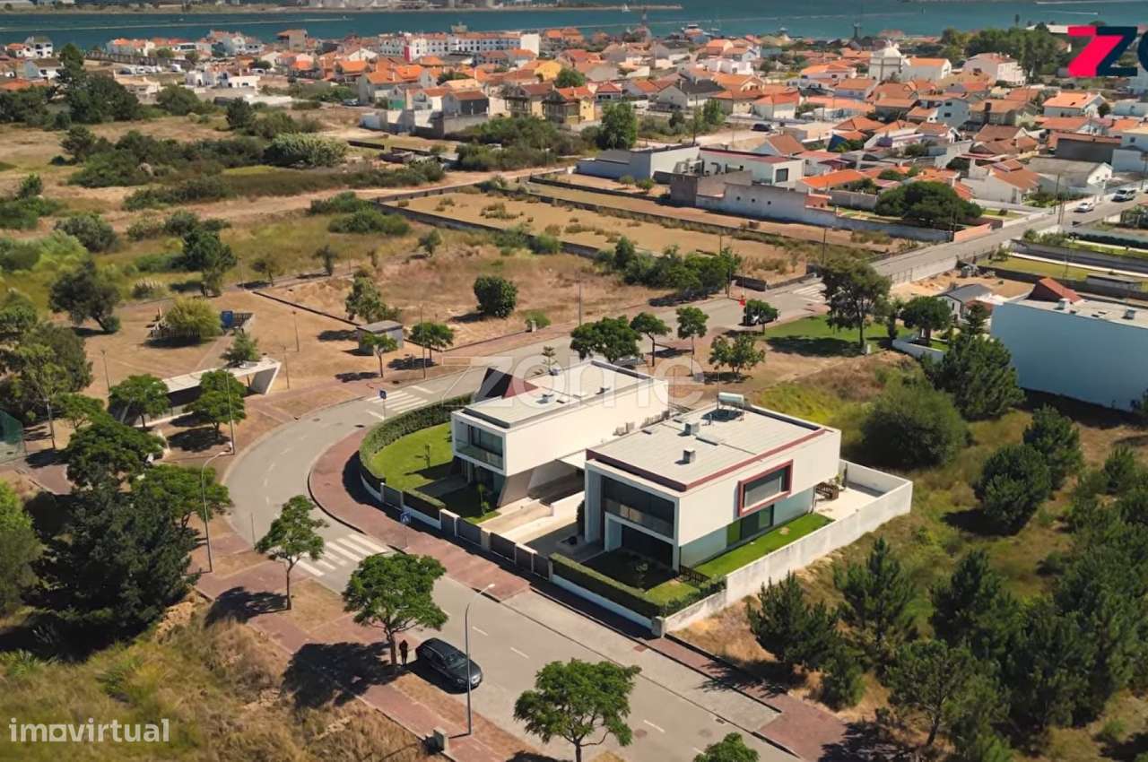 Moradia moderna e isolada T4+1 em São Jacinto - Grande imagem: 5/28