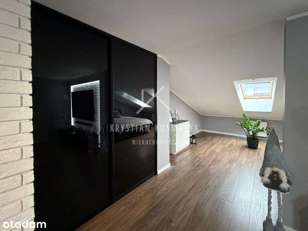 Nowoczesne dwupoziomowe mieszkanie na lewobrzeżu-9