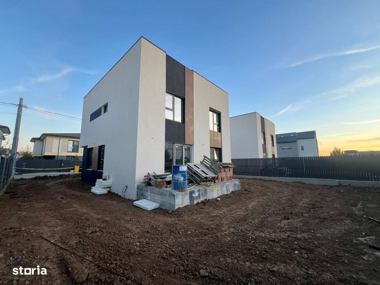 VILA INDIVIDUALA PASIVA– Otopeni - Imagine principală: 4/20