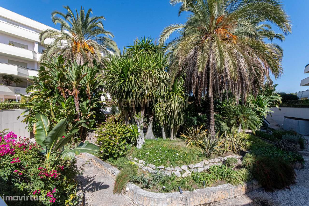 Apartamento T6 Único com Varandas Envolventes | Parque das Nações-2