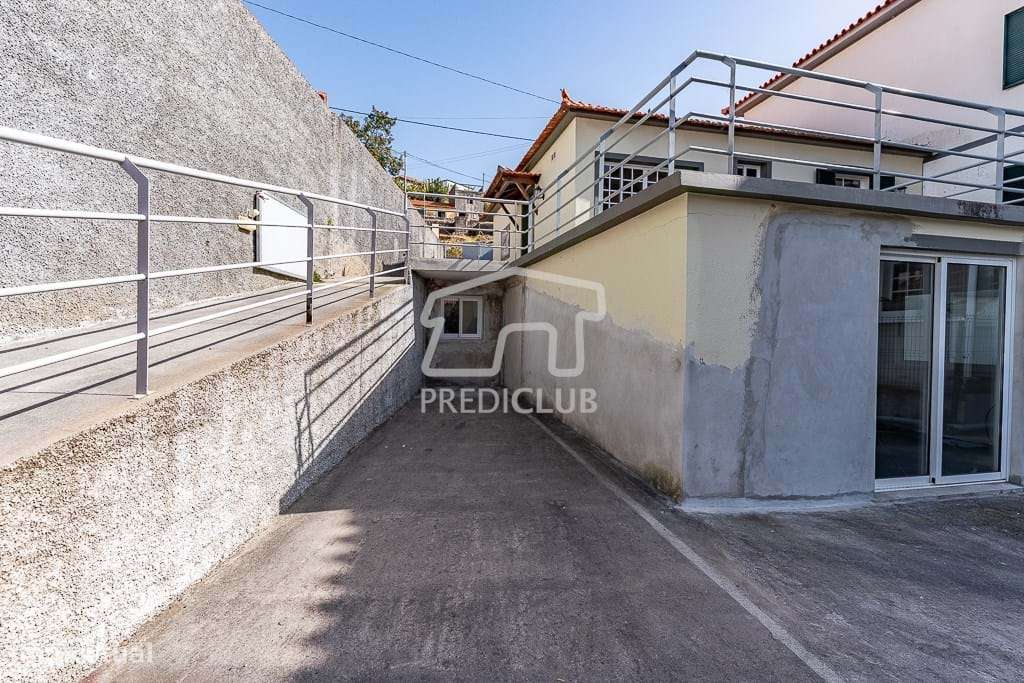 Moradia T3 - Funchal-24