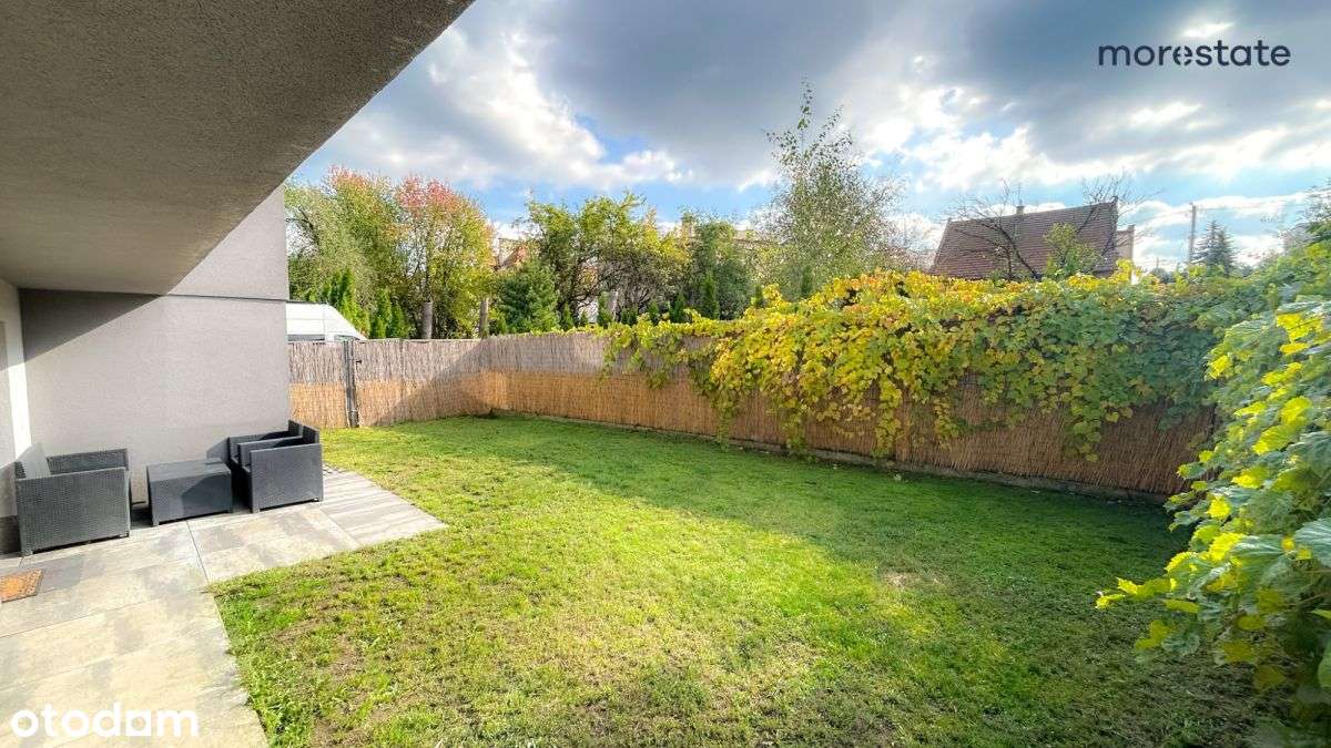 Dom wolnostojący z 3 niezależnymi mieszkaniami-9