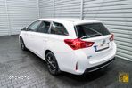 Toyota Auris 1.4 D-4D Premium - 4